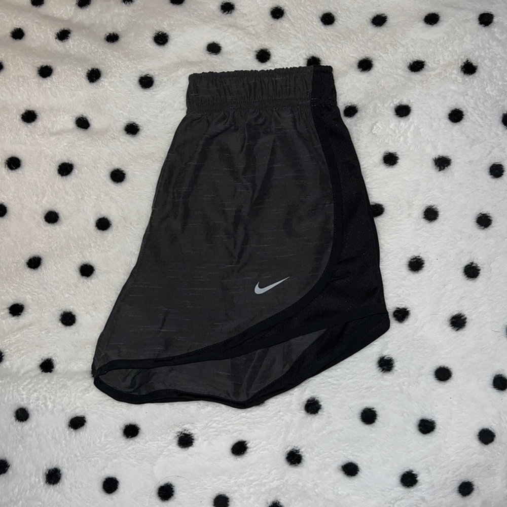 • Nike • size: xs •athletic shorts